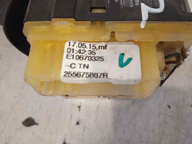 MANDO LIMPIA RENAULT CAPTUR Adventure   |   10.13 - 12.16