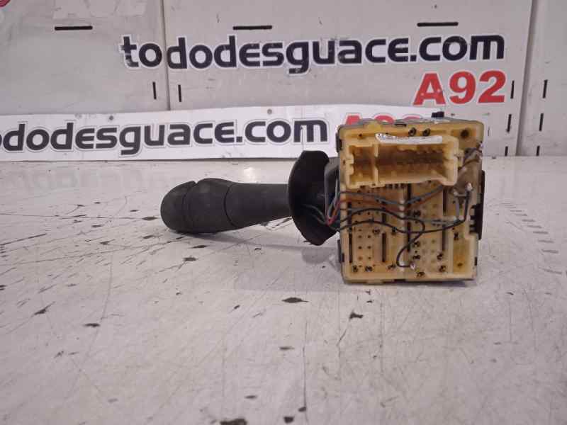 MANDO LIMPIA RENAULT CAPTUR Adventure   |   10.13 - 12.16
