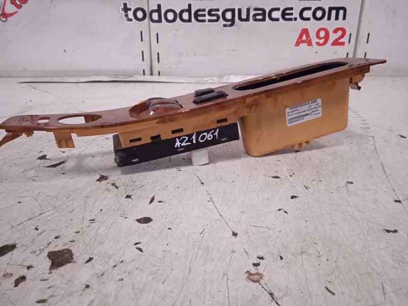 MANDO ELEVALUNAS DELANTERO IZQUIERDO