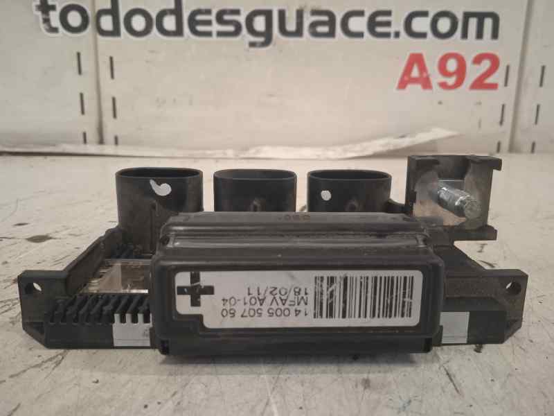CAJA RELES / FUSIBLES FIAT SCUDO (222) 2.0 16V JTD ELX Kombi (7 Sitze)   |   0.04 - ...