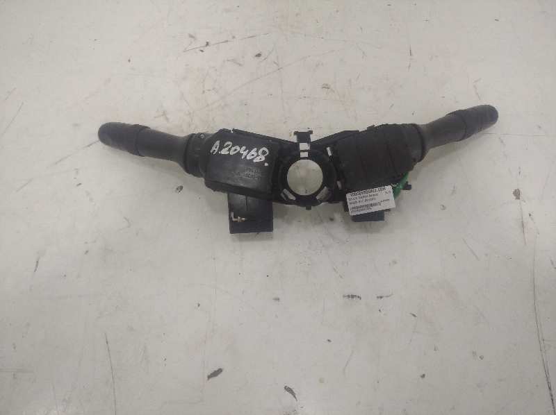 MANDO MULTIFUNCION TOYOTA AVENSIS Advance   |   02.15 - 12.18