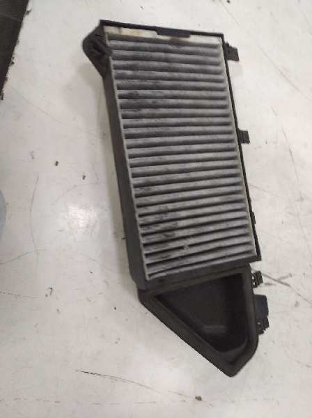 CAJA FILTRO AIRE VOLKSWAGEN GOLF VII LIM. (5G1) R 4Motion BlueMotion Tech.   |   01.15 - 12.17