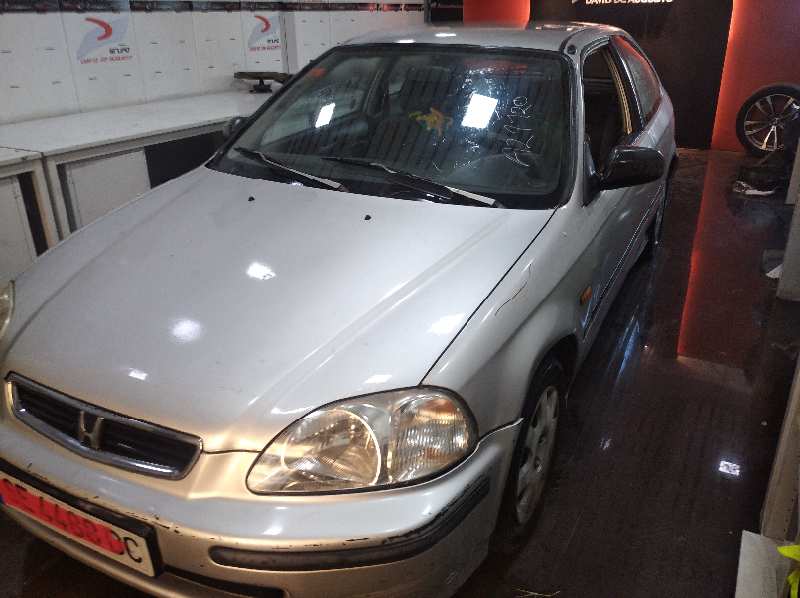 HONDA CIVIC BERLINA 3/4 (EJ/EK) 1.4 S 3 Berlina (EJ9)   |   09.95 - 12.00 foto 6