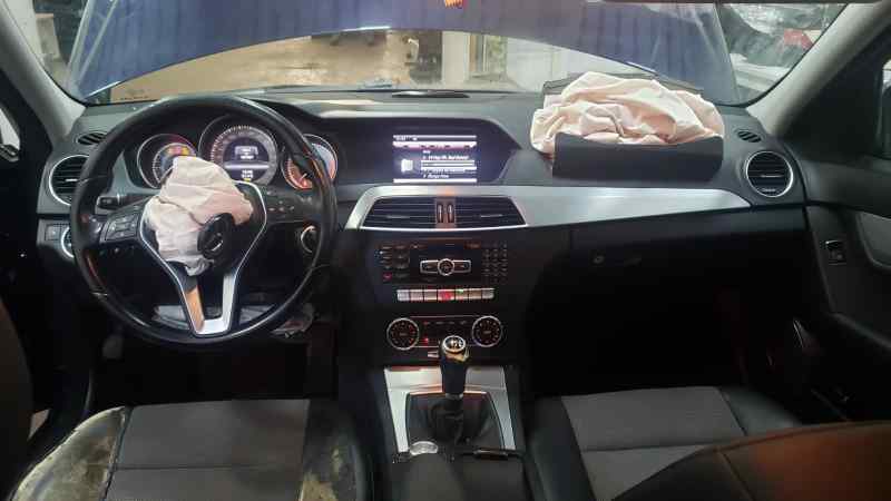 MERCEDES CLASE C (W204) LIM. C 220 CDI BlueEfficiency (204.002)   |   01.11 - 12.14 foto 3