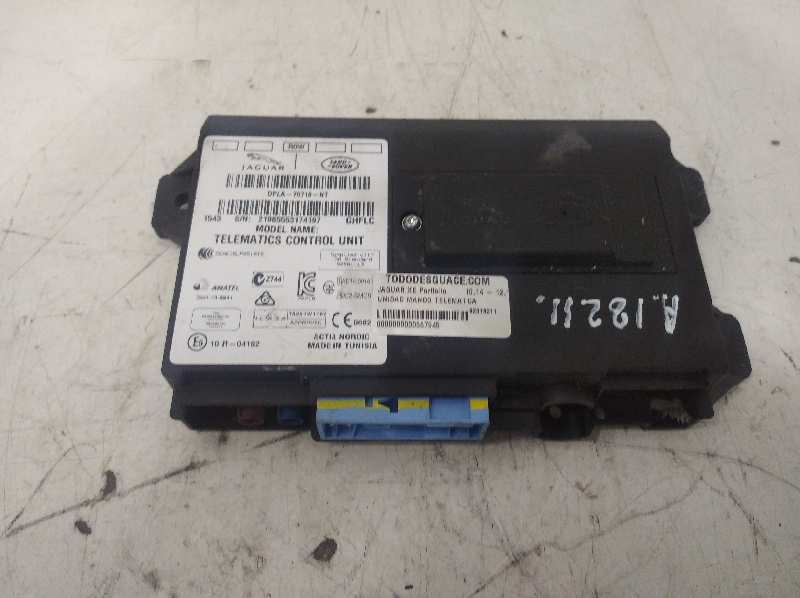 UNIDAD MANDO TELEMATICA JAGUAR XE Portfolio   |   10.14 - 12.18