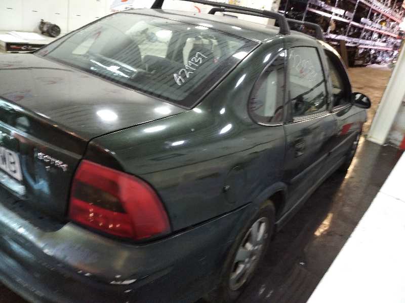 OPEL VECTRA B BERLINA Elegance   |   08.00 - 12.02 foto 6