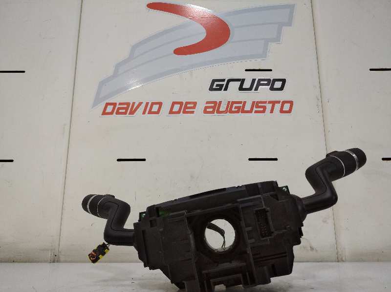 ANILLO AIRBAG Y MANDO MULTIFUNCION JAGUAR XE Portfolio   |   10.14 - 12.18