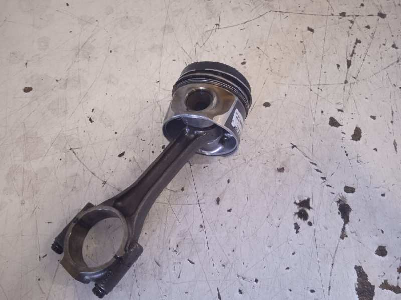 PISTON Y BIELA SEAT ALTEA (5P1) Last Edition   |   02.15 - 12.15