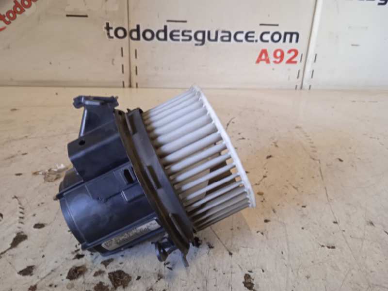 VENTILADOR CALEFACCION MERCEDES CLASE C (W204) LIM. C 220 CDI BlueEfficiency (204.002)   |   01.11 - 12.14