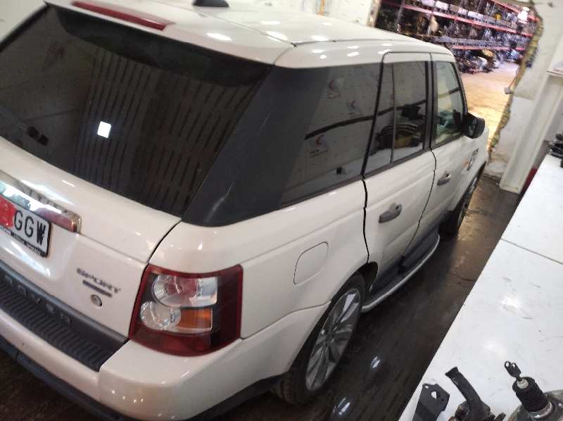 LAND ROVER RANGE ROVER SPORT V6 TD HSE   |   01.05 - 12.09 foto 4