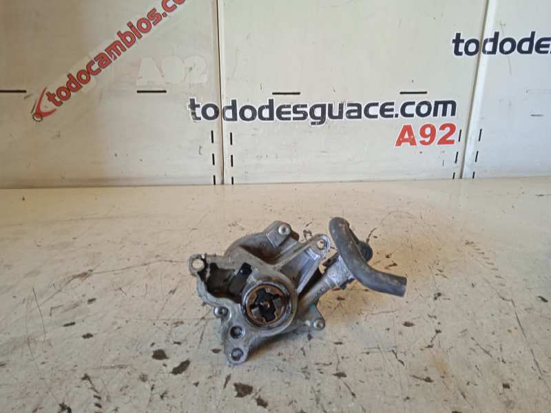 DEPRESOR FRENO / BOMBA VACIO RENAULT KOLEOS Privilege   |   06.08 - 12.15