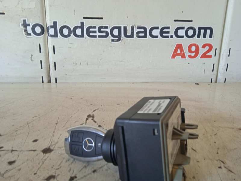 ANTIRROBO / LLAVE CONTACTO MERCEDES CLASE E (W212) LIM. 220 CDI BlueEfficiency (212.002)   |   01.09 - 12.14