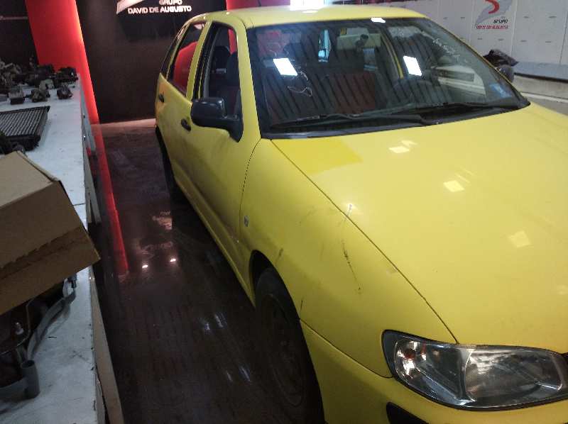 SEAT IBIZA (6K1) Stella   |   08.99 - 12.02 foto 3