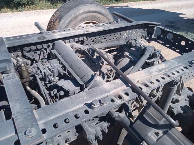 MERCEDES ACTROS BM 963.XXX 3-ACHSER 25XX 6x2 OM473 SZM L BigSpace   |   05.13 - ... foto 5