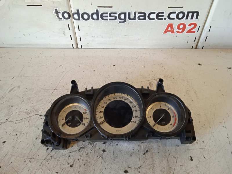 CUADRO INSTRUMENTOS MERCEDES CLASE C (W204) LIM. C 220 CDI BlueEfficiency (204.002)   |   01.11 - 12.14