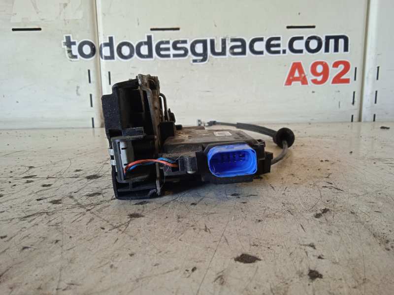 CERRADURA PUERTA DELANTERA DERECHA SKODA OCTAVIA BERLINA (1Z3) Active   |   05.04 - 12.08