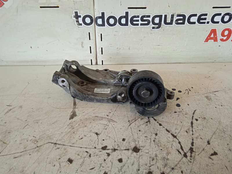 SOPORTE TENSOR CORREA AUXILIAR PEUGEOT EXPERT TEPEE *   |   0.07 - ...