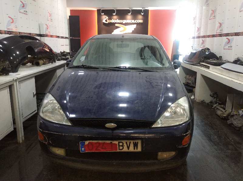 FORD FOCUS BERLINA (CAK) Ambiente   |   08.98 - 12.04