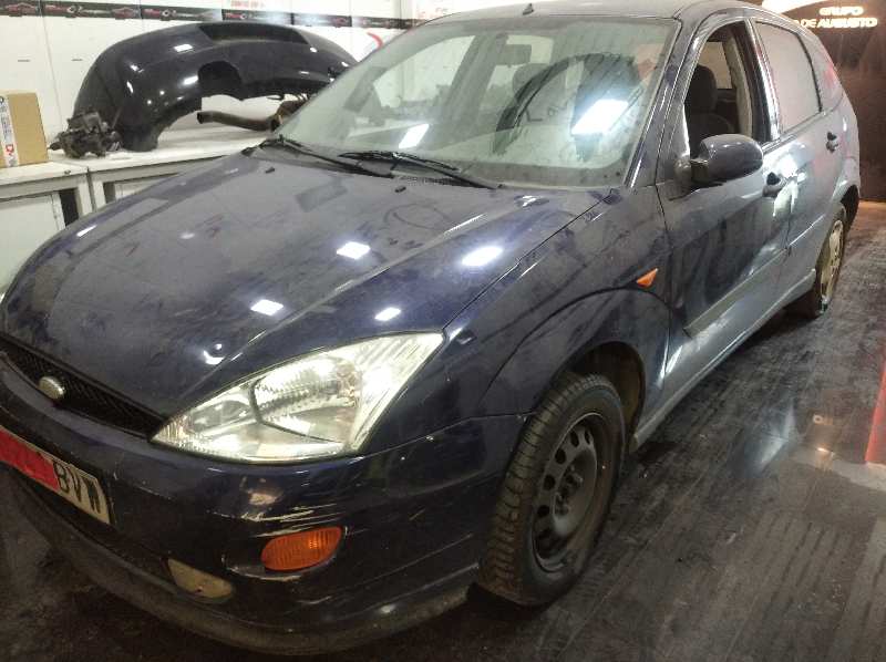 FORD FOCUS BERLINA (CAK) Ambiente   |   08.98 - 12.04 foto 2