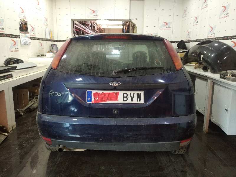 FORD FOCUS BERLINA (CAK) Ambiente   |   08.98 - 12.04 foto 5