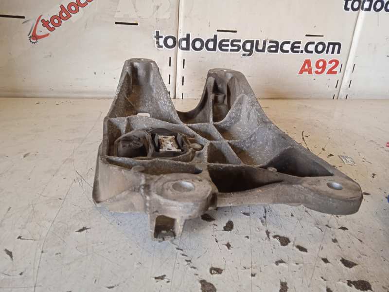 SOPORTE CENTRAL CAJA CAMBIOS AUDI A4 ALLROAD QUATTRO (8K) 2.0 TDI (125kW)   |   03.09 - 12.11