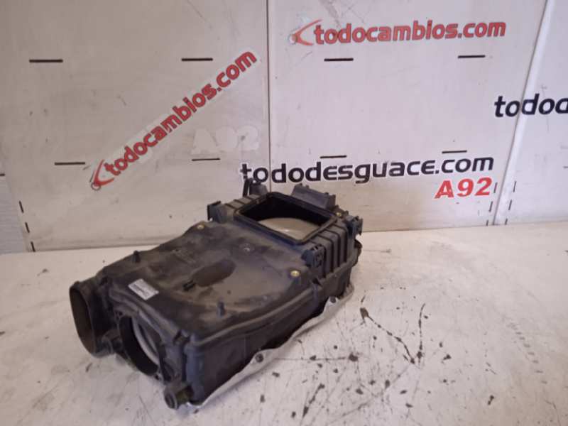 CAJA FILTRO AIRE MERCEDES CLASE C (W204) LIM. C 220 CDI BlueEfficiency (204.002)   |   01.11 - 12.14
