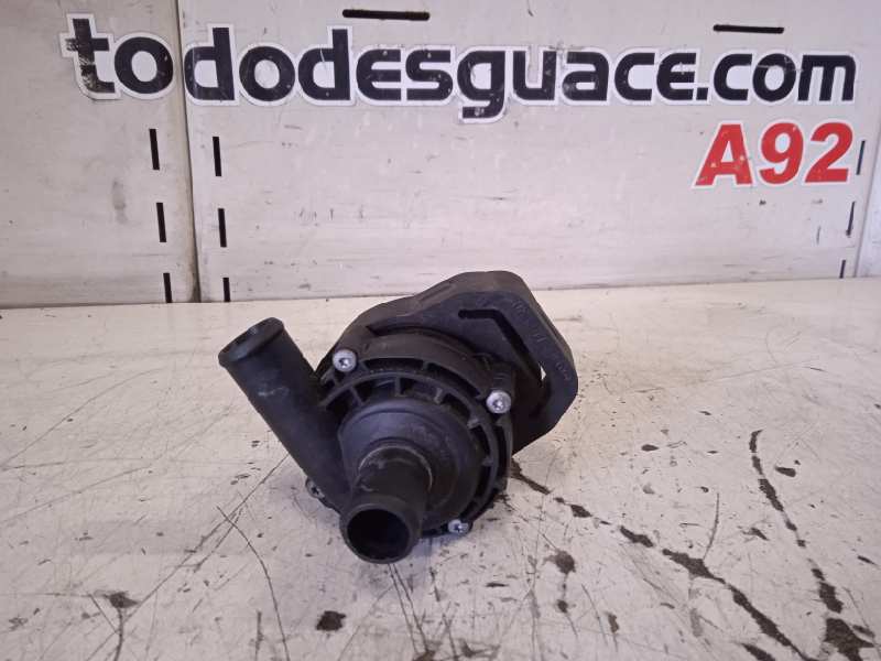 BOMBA AUXILIAR AGUA MERCEDES CLASE C (W204) LIM. C 220 CDI BlueEfficiency (204.002)   |   01.11 - 12.14