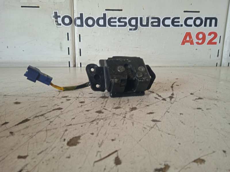 CERRADURA PUERTA DELANTERA DERECHA foto 3