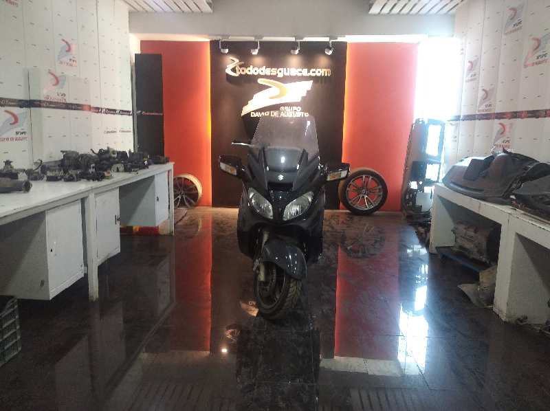 SUZUKI BURGMAN 650 Burgman 650   |   04.13 - ...