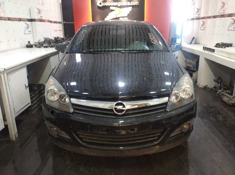 OPEL ASTRA GTC Cosmo   |   12.04 - 12.07