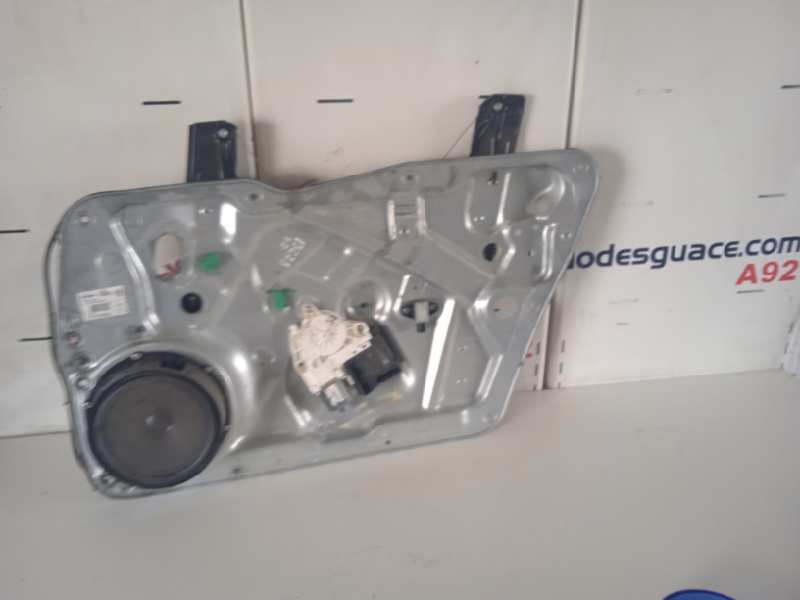 ELEVALUNAS DELANTERO DERECHO VOLKSWAGEN TIGUAN (5N2) R-Line BlueMotion   |   01.15 - 12.16