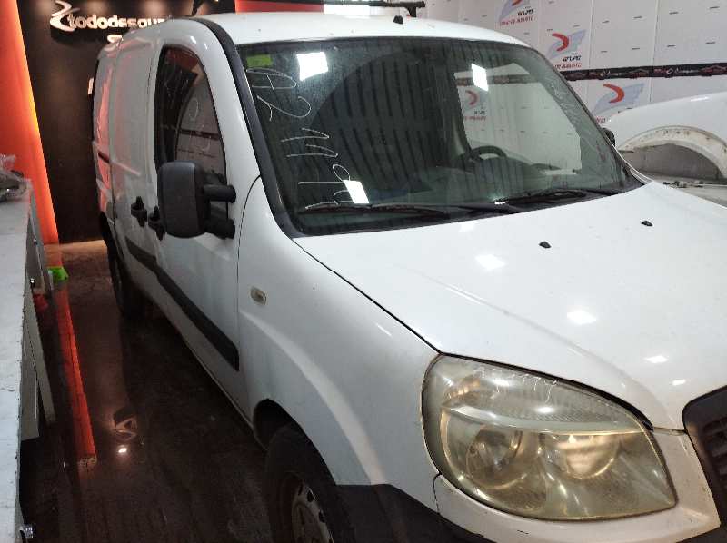FIAT DOBLO (119) 1.9 8V Dynamic / Multijet Dynamic Plus (77kW)   |   10.05 - 12.10 foto 3