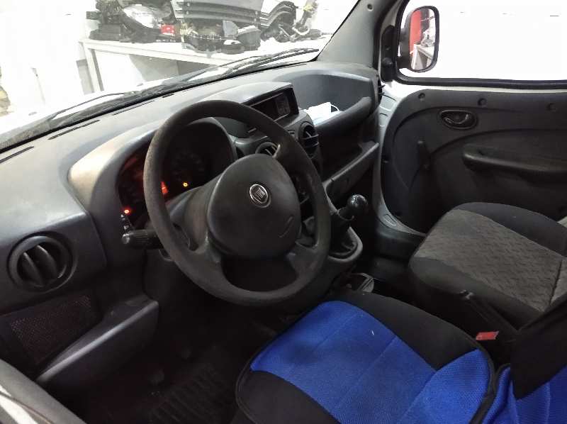 FIAT DOBLO (119) 1.9 8V Dynamic / Multijet Dynamic Plus (77kW)   |   10.05 - 12.10 foto 7
