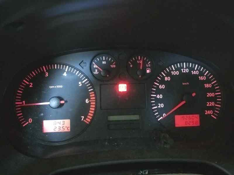 SEAT LEON (1M1) Stella   |   11.99 - 12.05 foto 4