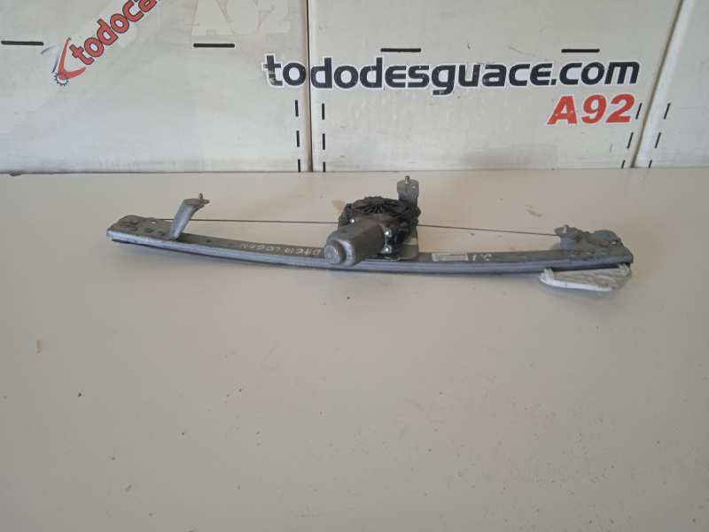 ELEVALUNAS DELANTERO IZQUIERDO DACIA LOGAN Ambiance   |   05.05 - 12.09