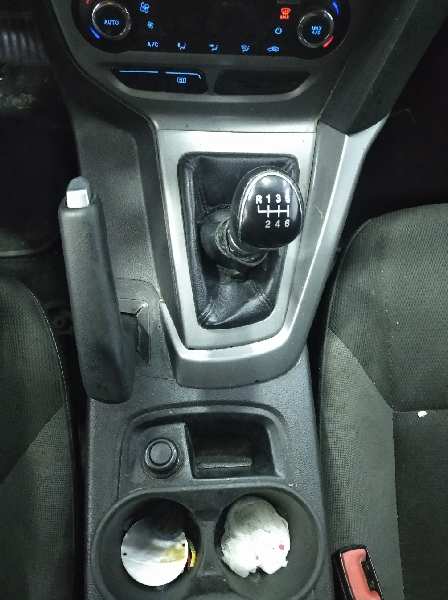 FORD FOCUS LIM. (CB8) Titanium   |   07.10 - 12.15