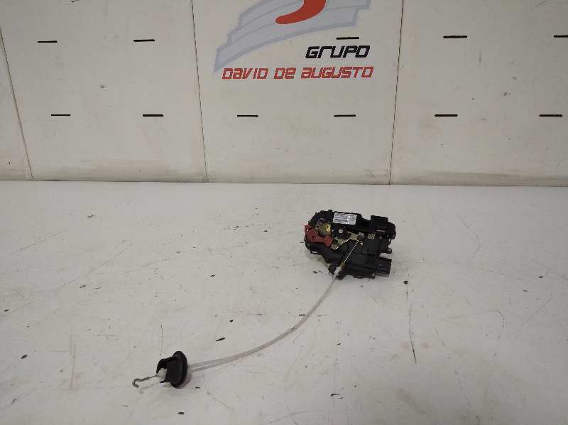 CERRADURA PUERTA DELANTERA DERECHA