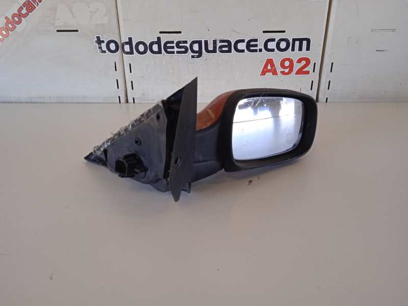 RETROVISOR DERECHO