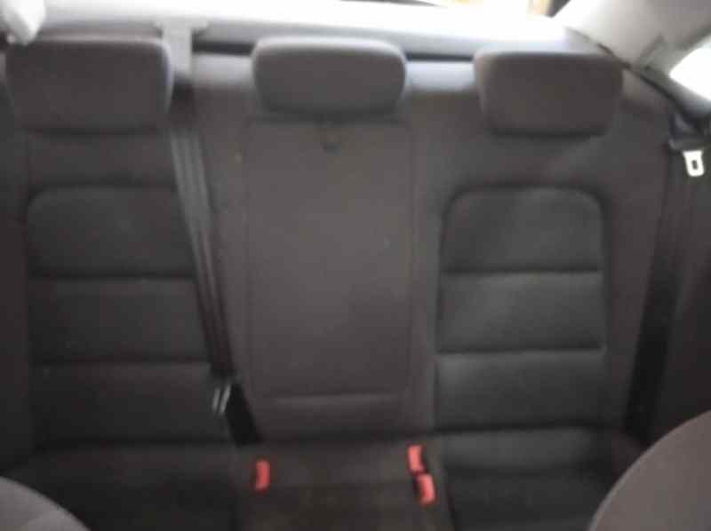 AUDI A4 BERLINA (8K) 2.0 TDI   |   02.09 - 11.12 foto 11
