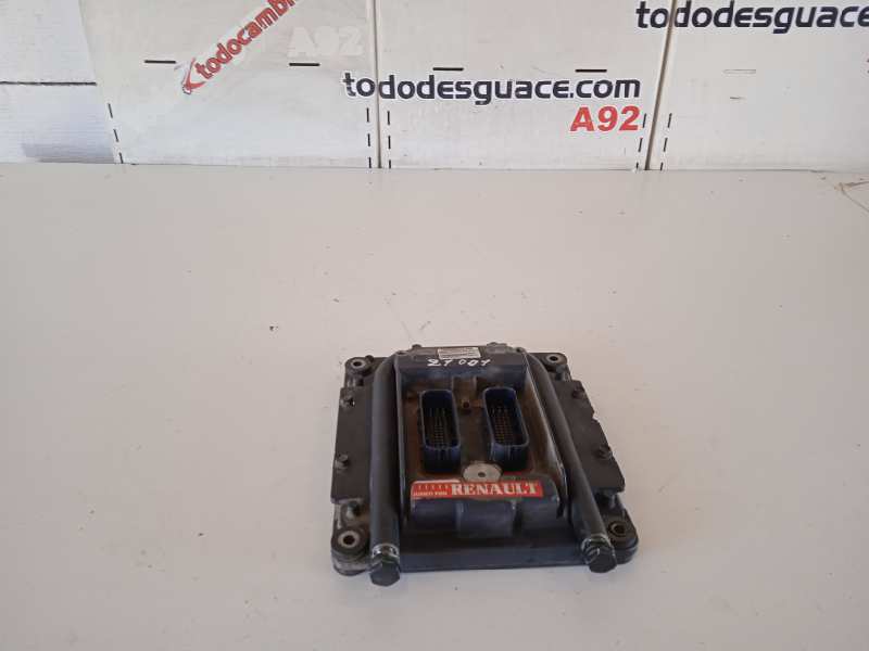 CENTRALITA MOTOR UCE RENAULT MAGNUM AB 2005 Cabina adel.tractor semirr. GV     4X2    4XX.18 Gran espacio   |   04.05 - 12.06