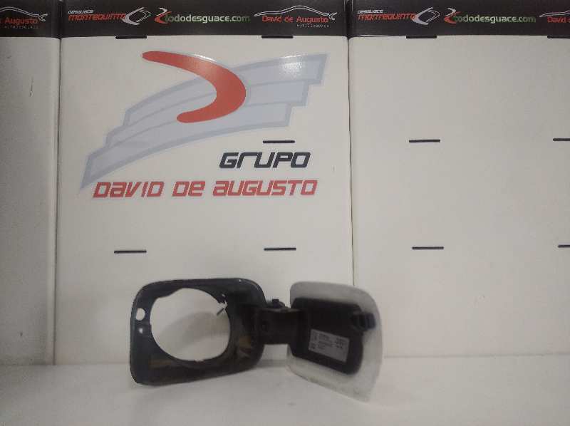 TAPA EXTERIOR COMBUSTIBLE