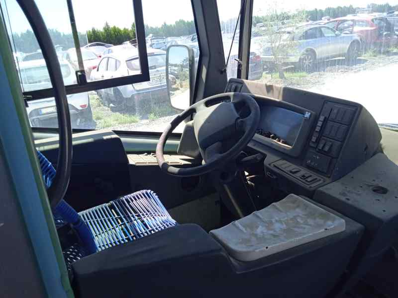 VOLVO B7R (2000-2010) B7RLE 4*2 foto 4