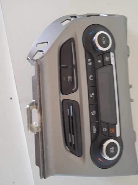 MANDO CLIMATIZADOR FORD FOCUS LIM. (CB8) Titanium   |   07.10 - 12.15