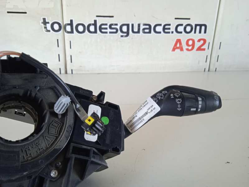 MANDO LIMPIA FORD FOCUS LIM. (CB8) Titanium   |   07.10 - 12.15