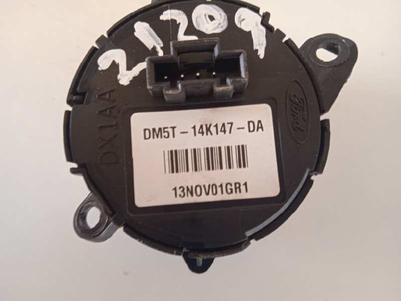 MANDO VOLANTE FORD FOCUS LIM. (CB8) Titanium   |   07.10 - 12.15