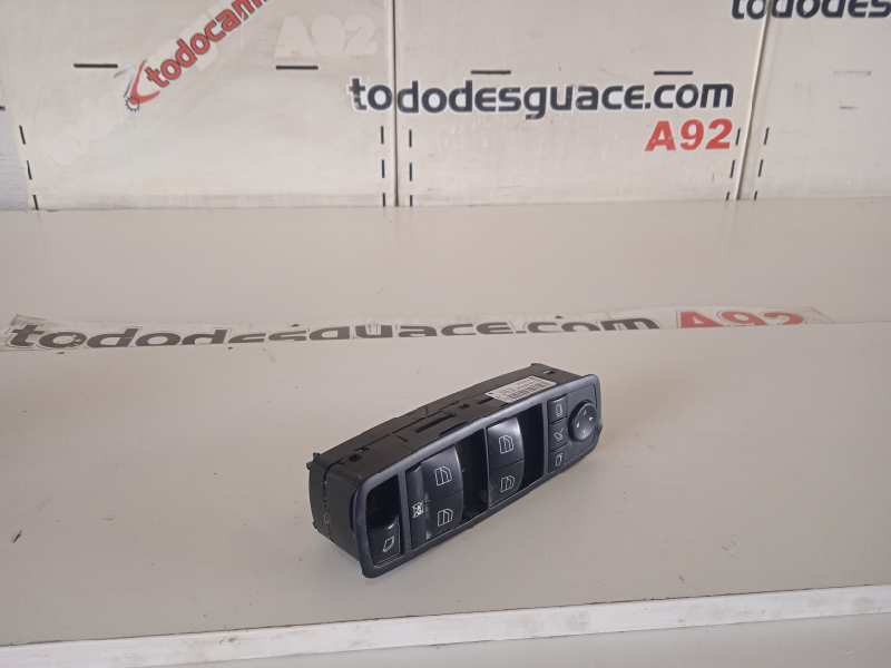 MANDO ELEVALUNAS DELANTERO IZQUIERDO