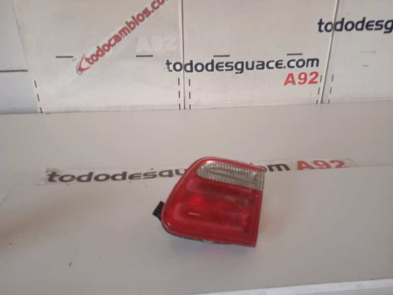PILOTO TRASERO DERECHO