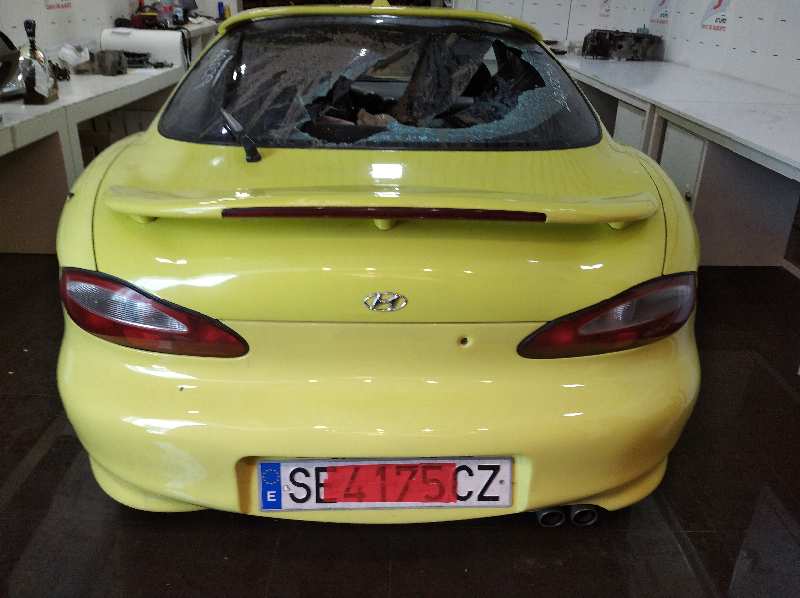 HYUNDAI COUPE (J2) 1.6 FX Coupe Motor 1,6 Ltr. - 85 kW 16V CAT foto 8