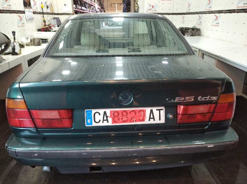 BMW SERIE 5 BERLINA (E39) 525tds   |   09.95 - 12.00 foto 8