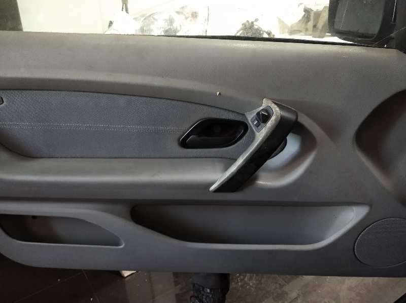 BMW SERIE 3 COMPACT (E46) 316ti M Sport   |   09.04 - 12.05 foto 12